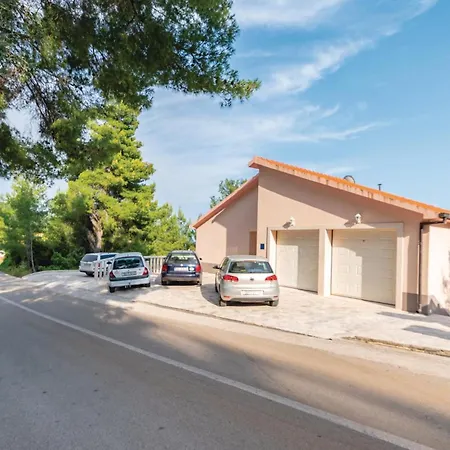 Lägenhet Bb Iii Prizba