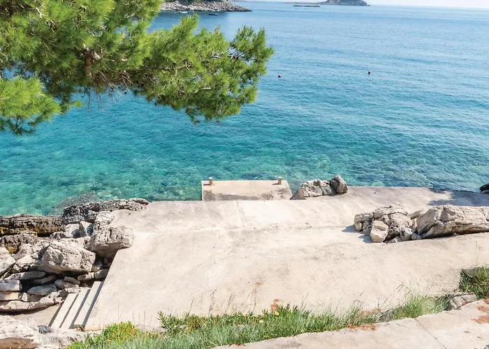 Διαμέρισμα Bb Iii Prizba