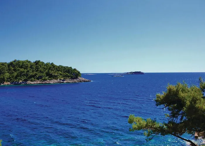 Διαμέρισμα Bb Iii *