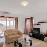 Apartment Prizba Bb III *