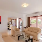 Apartment Apartment Prizba Bb III